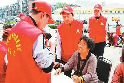 原来你是这样的济南职业教育！——社区服务中的青春力量