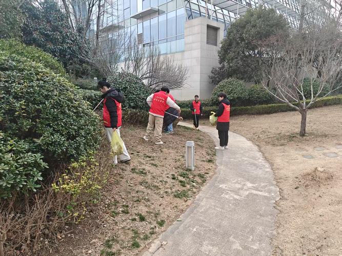 微小清洁，深情社区